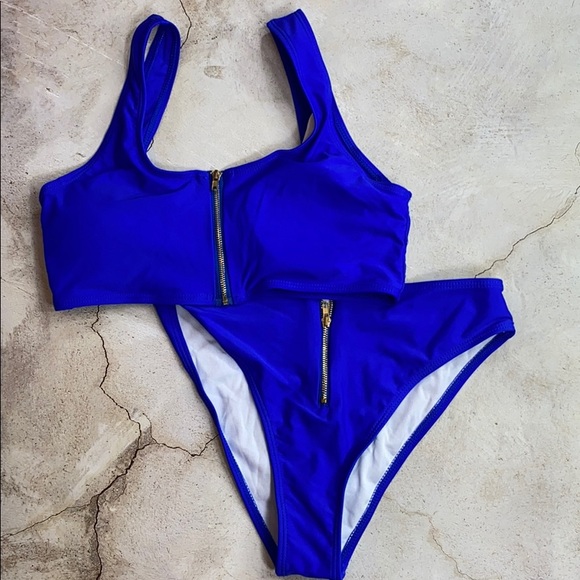 Majesty bathing suit worn once - Picture 2 of 3